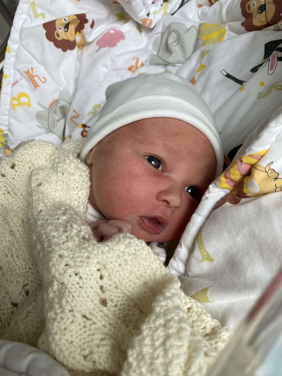 Nýtt líf, nýtt hlutverk. Stöðuhækkun í lífinu. Ég er orðinn afi ❤️