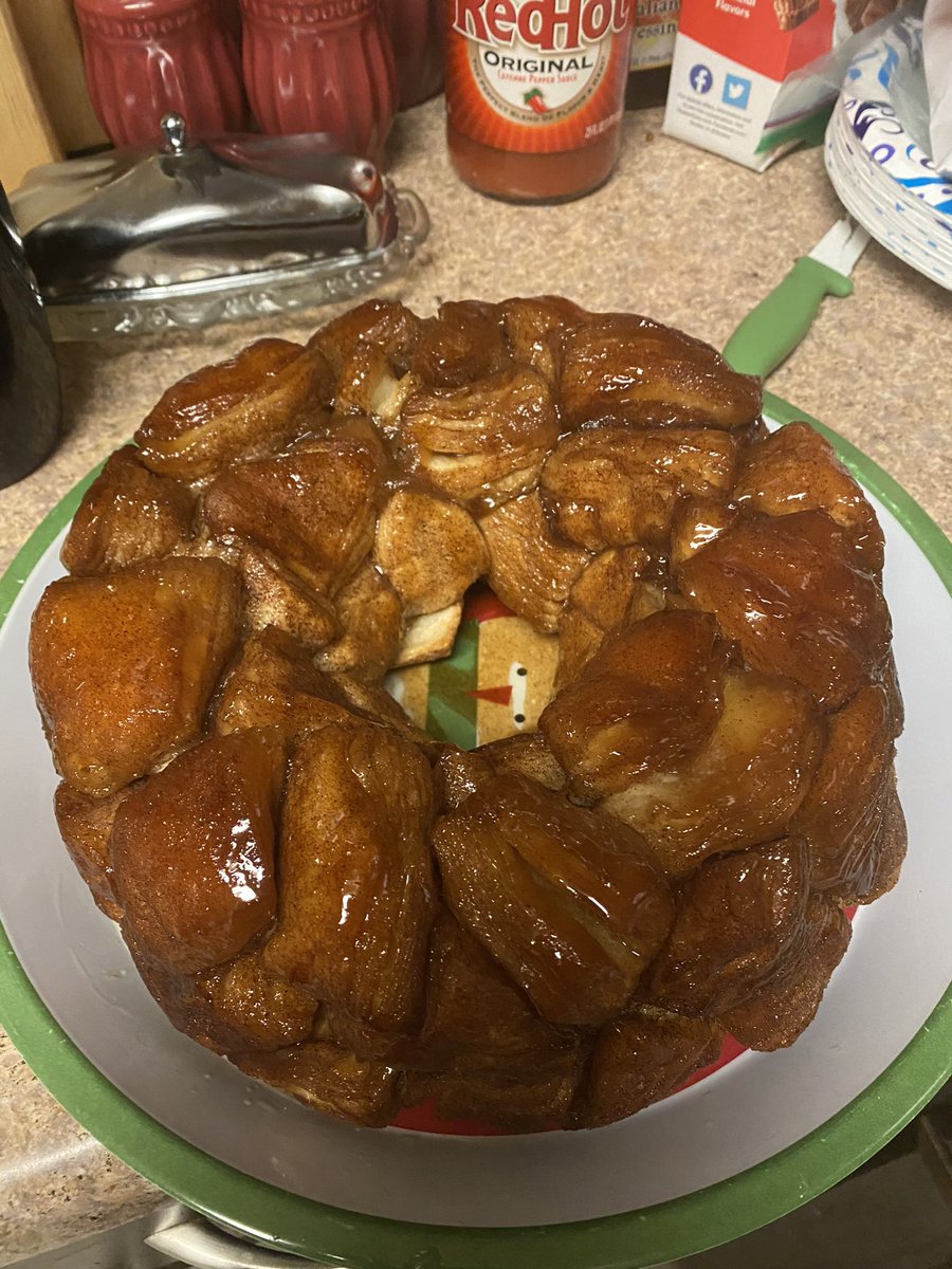 And #MonkeyBread is served 🤤