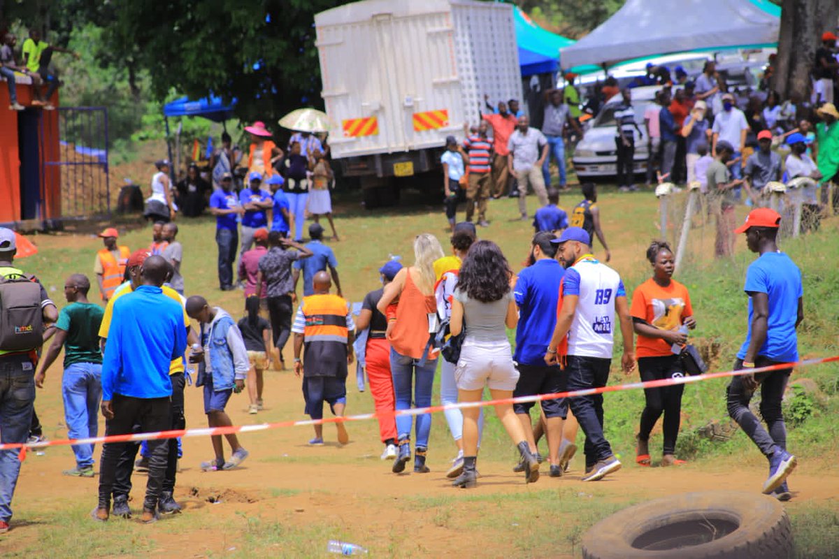 WZahaa's tweet photo. People of all ages and races had to come through for the #EasterCheeza Central African Motorcross Challenge in Garuga today. https://t.co/y39SrACXcZ