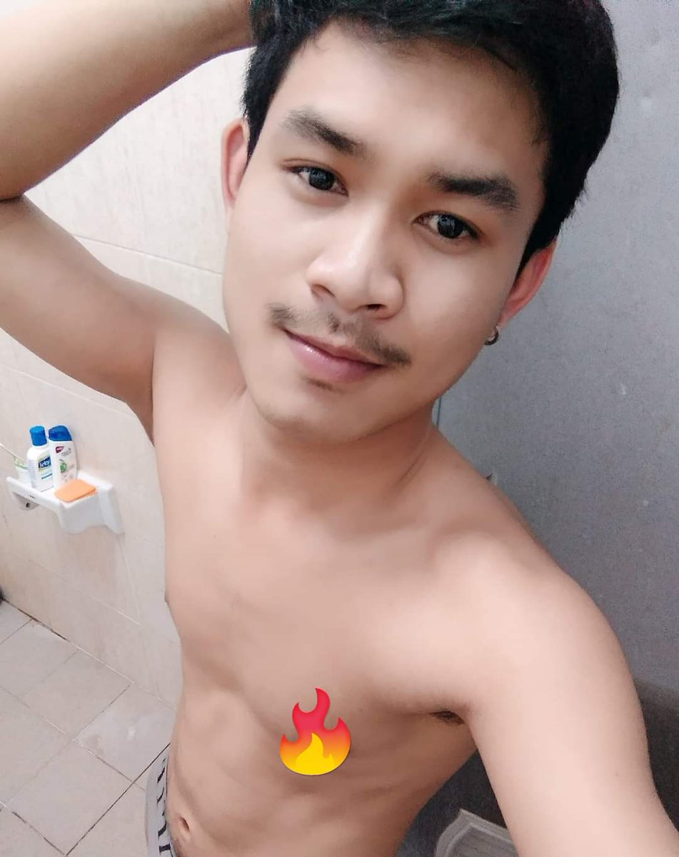 PhyoPhy66922901's tweet photo. ေရမခ်ိဳးခင္ https://t.co/s9AWSKHvzw