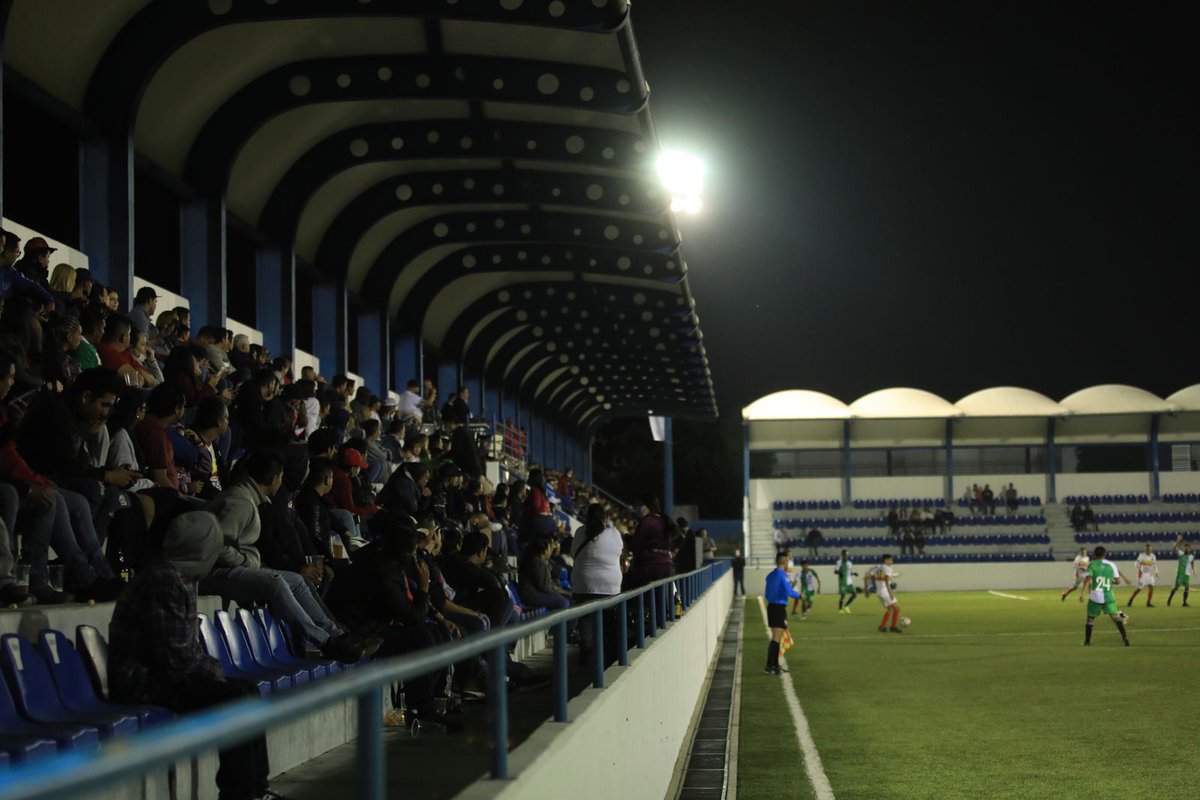 DeportivoTepic1's tweet photo. ¡LA FOTO DEL DÍA POR LA MEJOR AFICIÓN! 🟡🔴

¡Cada vez falta menos para regresar, Tribu! ❤️🏟️

📌Adquiere la Jersey oficial en Avenida Victoria #477 Colonia H casas entre construcción y trabajo. 

#SiempreCoras
#Siempregallardosyaltivos
#Unnuevocomienzo 
#UPSLMX https://t.co/04Y93JUGh8