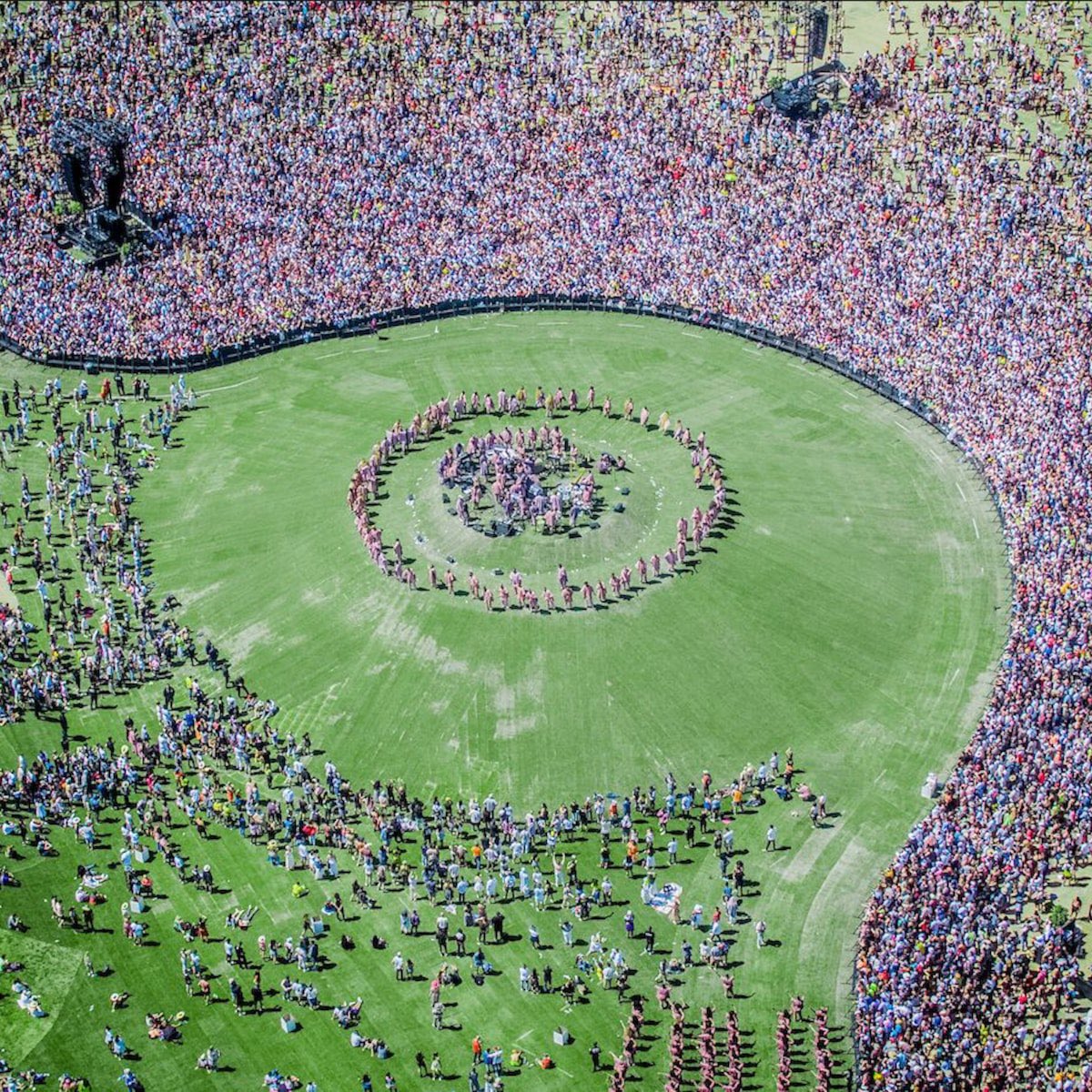 allkanyewest's tweet photo. To People who questioned why Kanye was going to headline Coachella, this man had 50,000 people watching his Sunday Service performance 3 years ago at Coachella. 

Never question this man again. https://t.co/KNtfJtaVRq