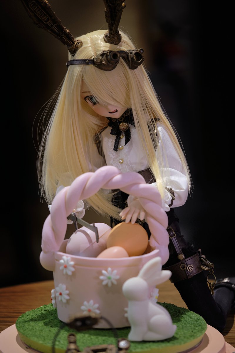 N3w_Typ3's tweet photo. Is a little late for EASTER SUNDAY for ASIA but still not late for the other 1/2 of the EARTH!
Aselica: Steam Punk Rabbit: She is measuring the egg, Guess what's next if the size passed the inspection?
#doll #dollgraphy #dollfiedream #eastersunday #originandbloom #NGworkshop https://t.co/dlNFwC2G6Z