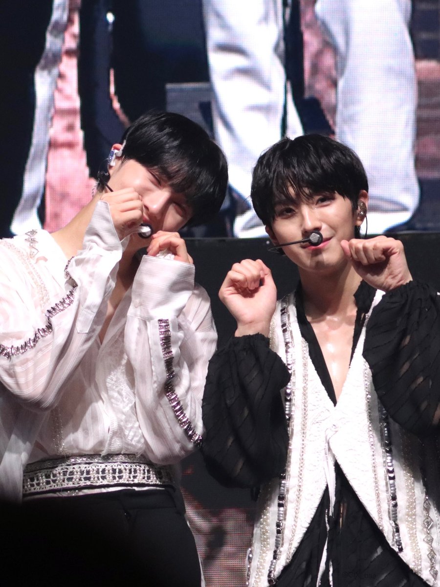 yongsukthinker's tweet image. BUNNY BUNNY YONGSUK