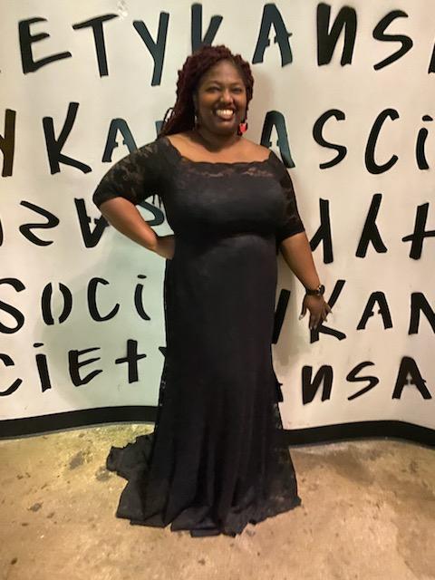 Dei_belle14's tweet photo. When ur not a snack but a #wholedamnmeal #singleashell https://t.co/kGiruPzQ8R