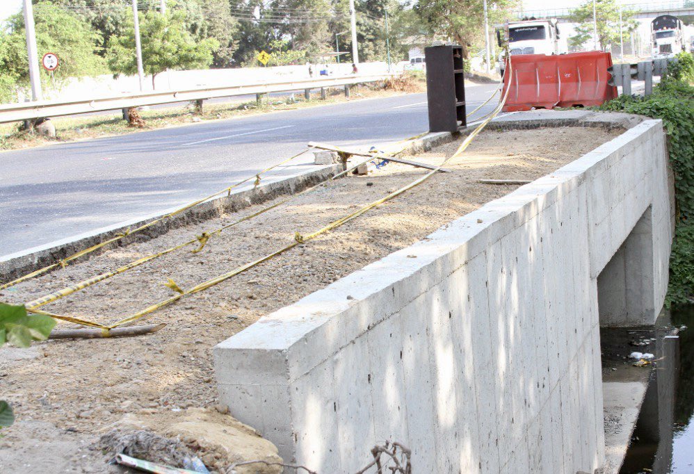 MalamboAlcaldia's tweet photo. Un buen #avance registran los trabajos de #mejoramiento y #adecuación del box culvert, ubicado sobre la #víaOriental, entre los barrios El Tesoro y Villa Esperanza en Malambo.
#alcaldíademalambo #ciudadentretodos #malambo #ElTesoroMalambo #boxculvert https://t.co/QDOXyWHhFW
