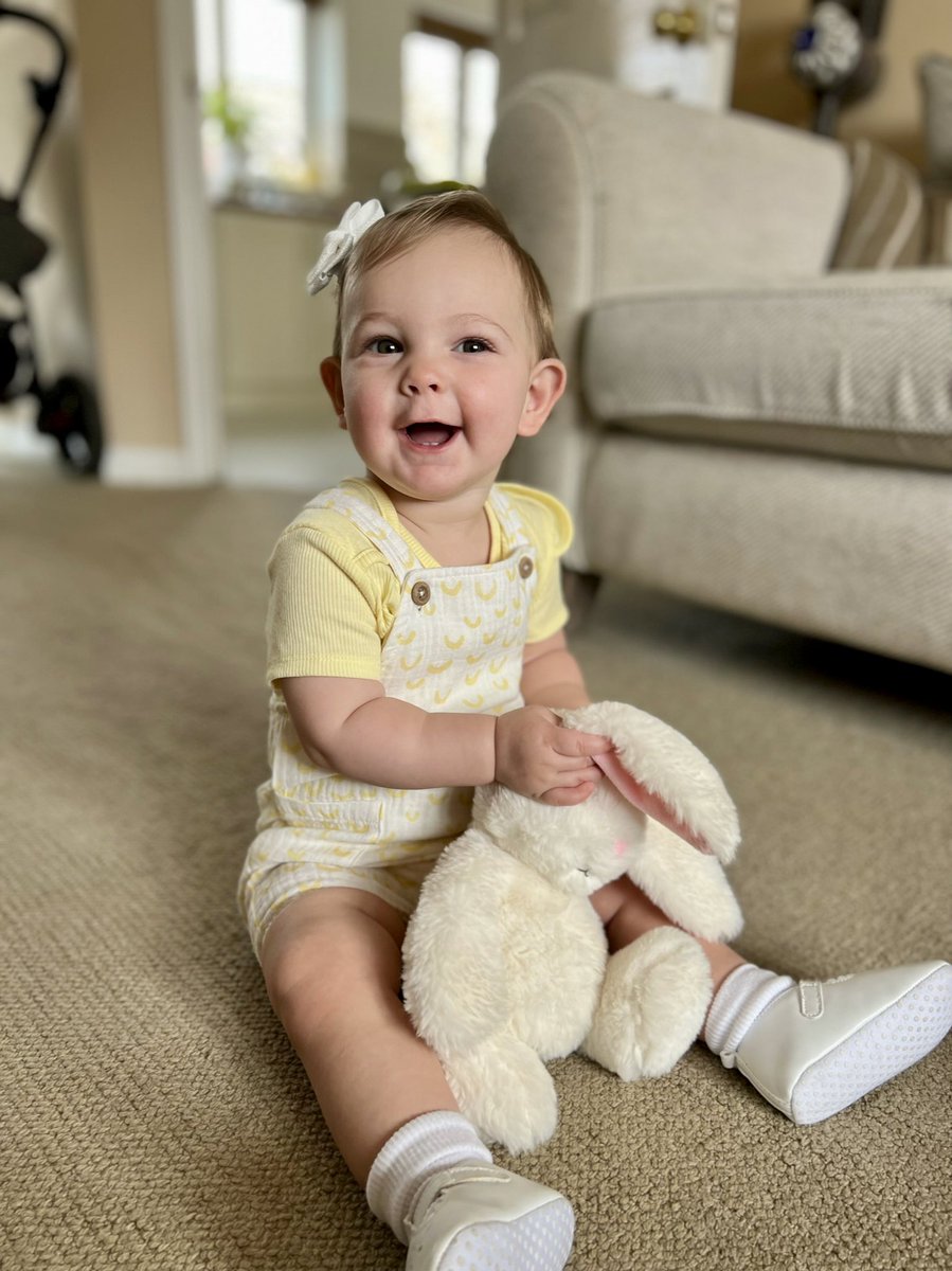 jade243's tweet photo. Happy 1st Easter BonBon 🐣

#BabyGirl #FirstTimeMummy #MaternityLeave #MumJourney #BabyAdventures #1stEaster #HappyEaster https://t.co/jb0UQBgLpB