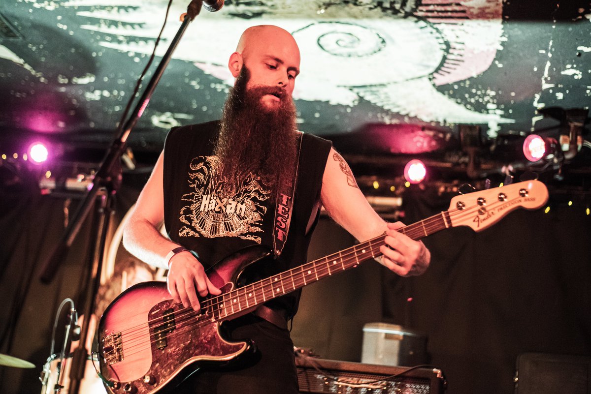 LucidMovement's tweet photo. Big thank you to everybody who came out to rock with us Friday at @thesneakydees! Thanks again to @AMinor_Presents for supporting live music &amp; having us! Photo Credit: Dylan Weller https://t.co/mtFRzcLRQI