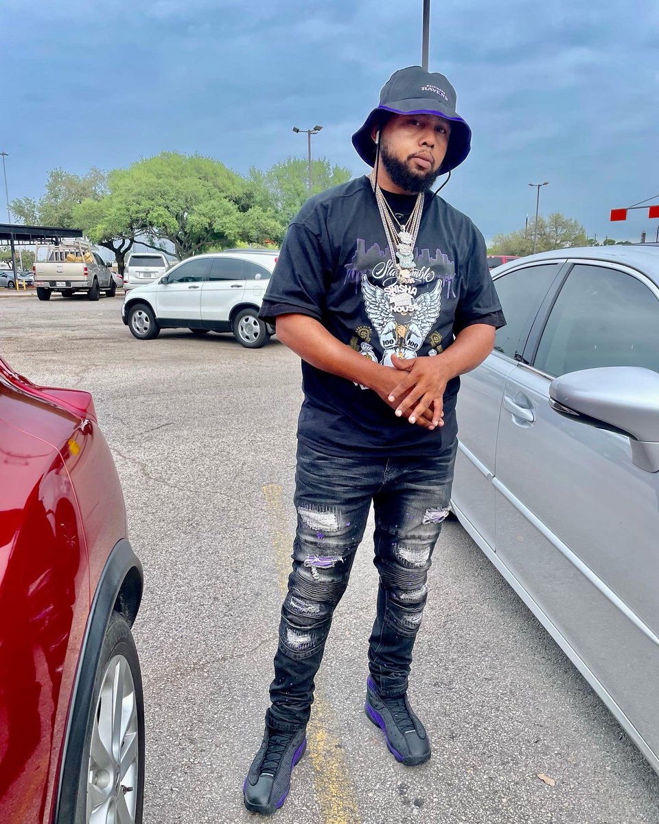 highwayyella's tweet photo. It’s a beautiful day for a playa in the H. 💪🏼💪🏼💪🏼💪🏼💪🏼💪🏼💪🏼 #StayHumble #HighwayGang #SwishaHouse https://t.co/ZrmCKANjhb
