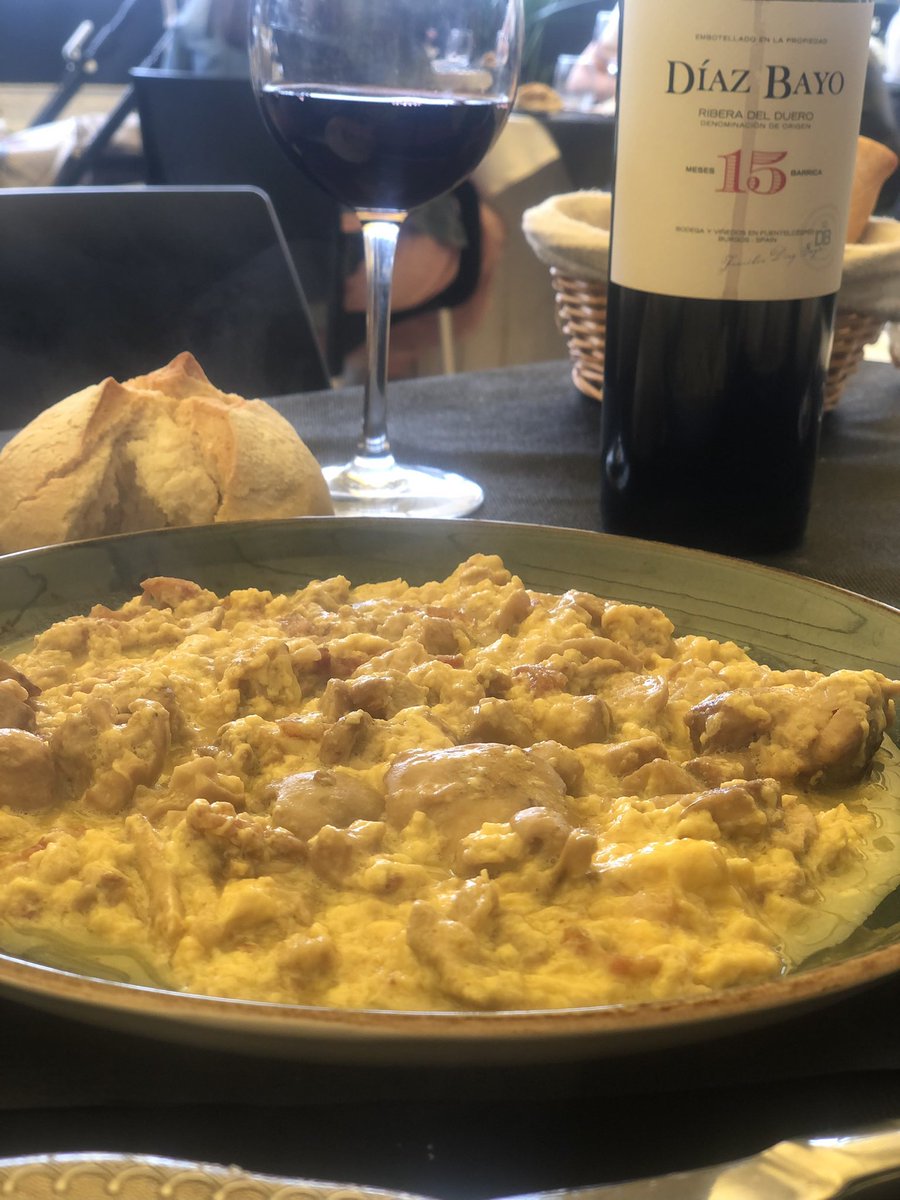 Lo que toca ahora son setas y estas cosas…. <a href="/MesonBorlena/">Meson de Borleña</a>