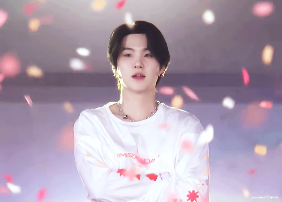 suga pics tweet media