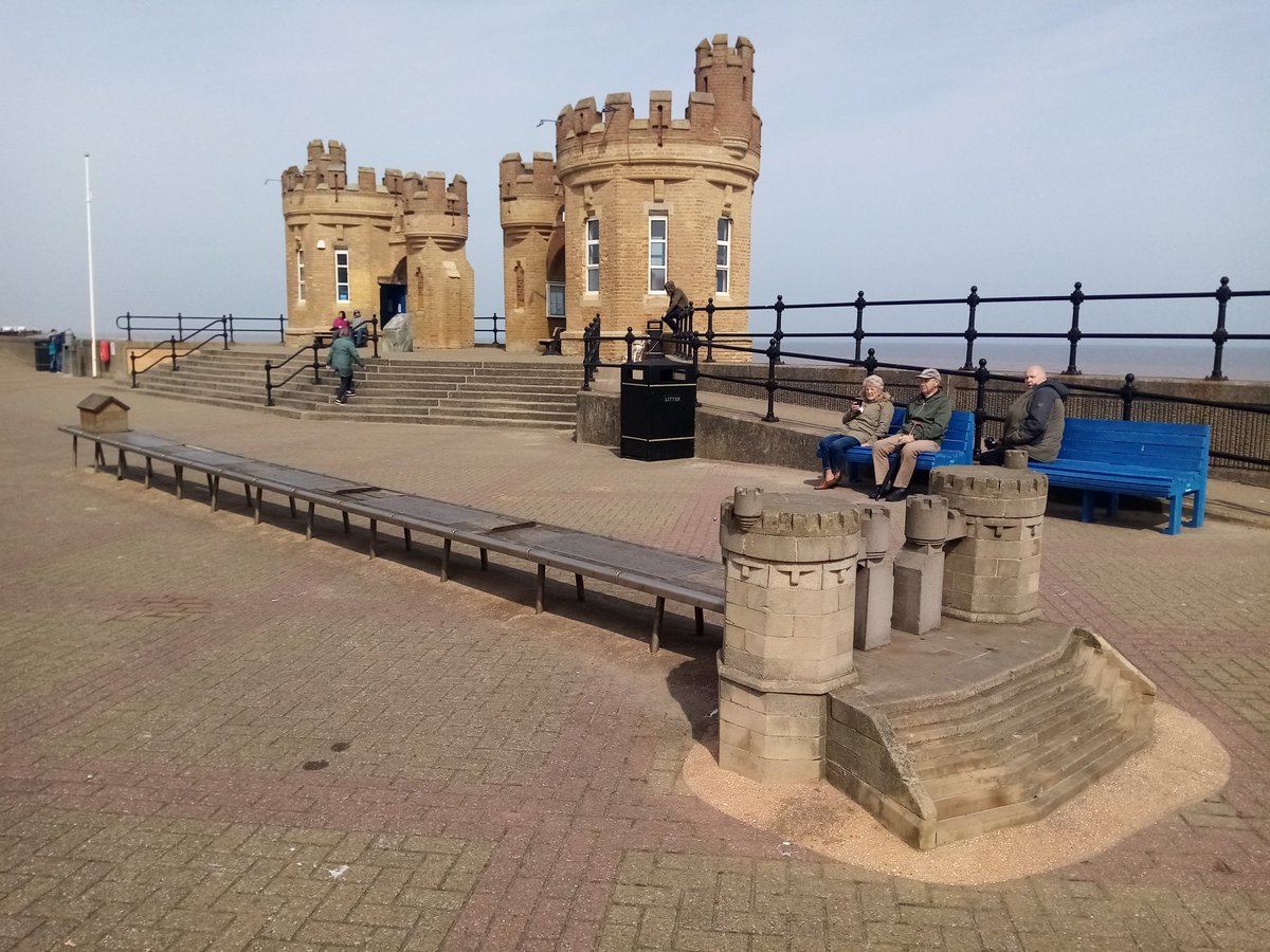GouldthorpeAlan's tweet photo. A nice day out on the @VisitEastYorks coast. @EYBuses #service75 to #Withernsea followed by a trip up the coast to #Hornsea on #service129. Onwards to #Bridlington on #Service130 before a trip back to #Hull on #Service121. Nice to see people put and about travelling again https://t.co/jY7Xl7OCib