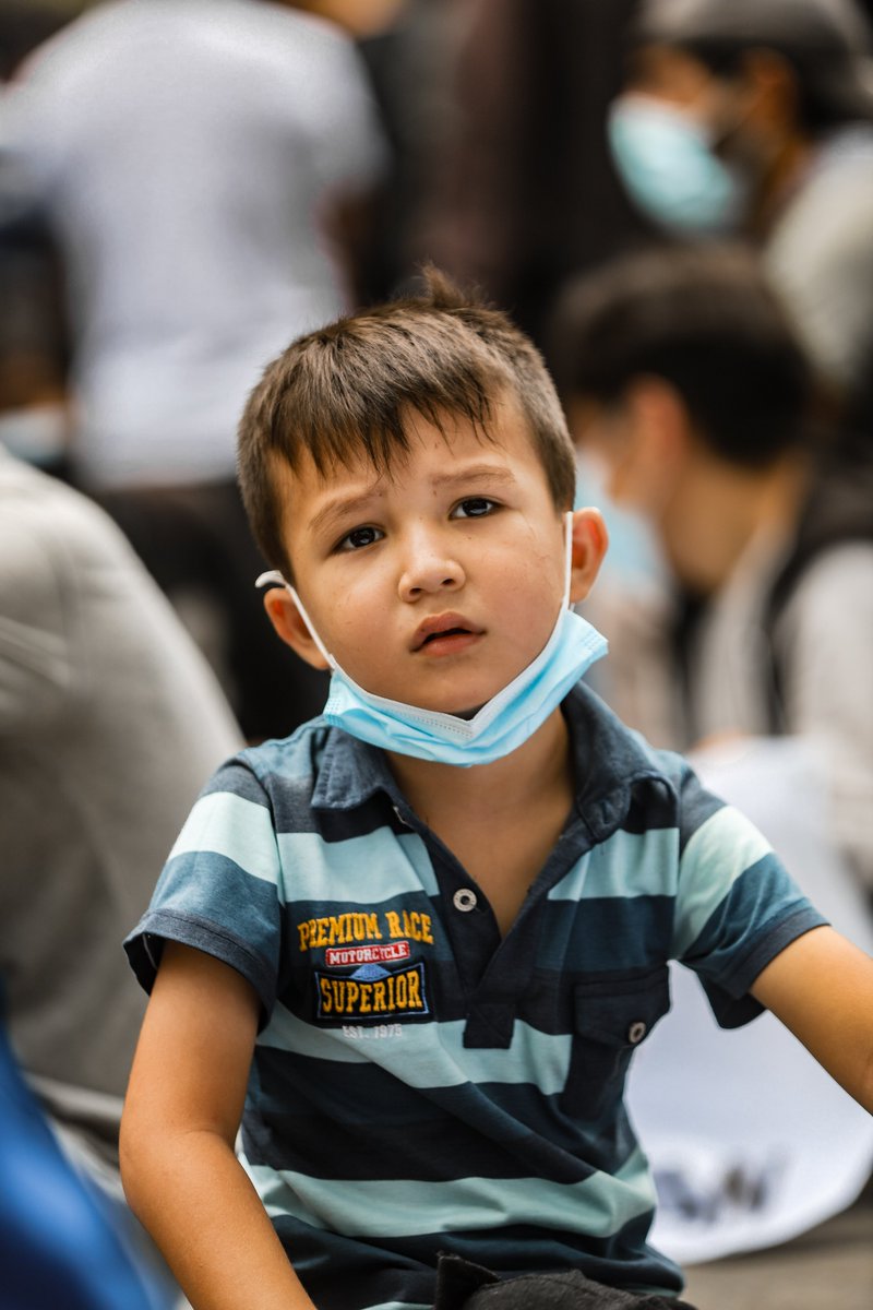 HaidariENU's tweet photo. Why we do not deserve to have Freedom, Peace, and a place to call it home, and live our life peacefully likewise other people. 
#RescueAfgRefugees_Indonesia #UNHCR #HumanRights #refugees https://t.co/mc4NuKcssX