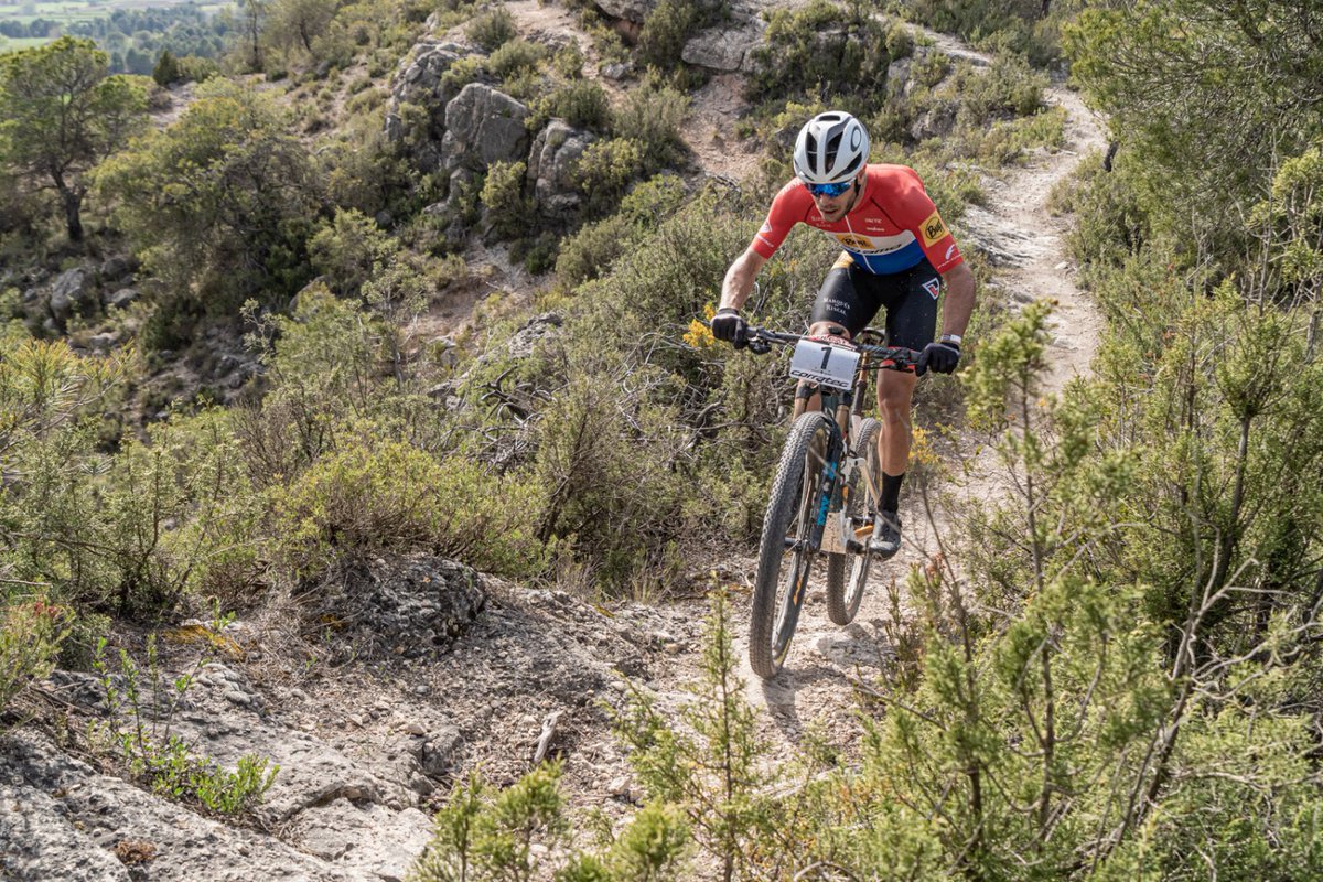 ESMTB.com tweet media