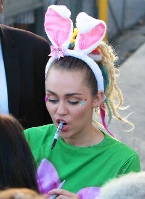 mileyIoves's tweet photo. https://t.co/l7BopcQTje