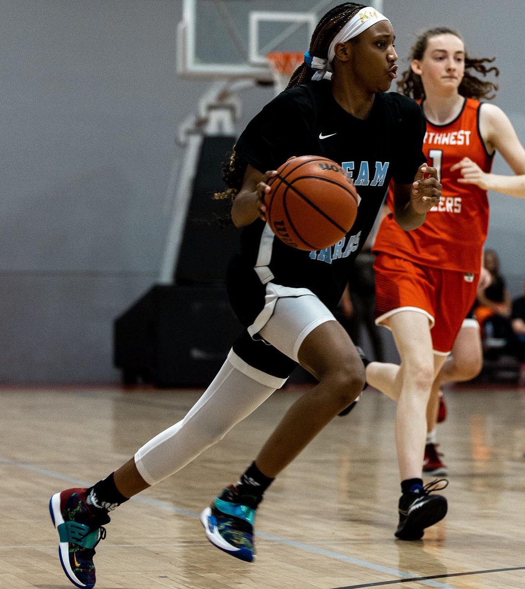 destiny_kyshe's tweet photo. Ky’She Focus! .@Cal_Storm1 Playing on 17U & 16U #EYBL #nike #kyshe #calstorm https://t.co/R91NQafjRx
