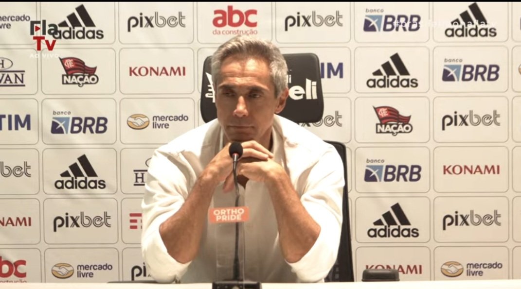 Paulo Sousa analisa vitória do Flamengo e ressalta: Há muita coisa para continuarmos a ser consistentes