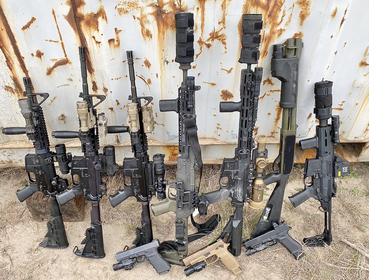 OrdnanceLab's tweet photo. When #SundayGunday & #SuppressorSunday make you realize that you’ve personally paid @SureFireLLC’s #ChristmasBonus with the amount of #Surefire #WeaponLights you have.
#Guns #GunsOfTwitter #Shooting #FullAuto #M4 #M16 #NFA #NFAAF #Suppressor #Silencer #Shotgun #12GA https://t.co/OSp2fhKt1j