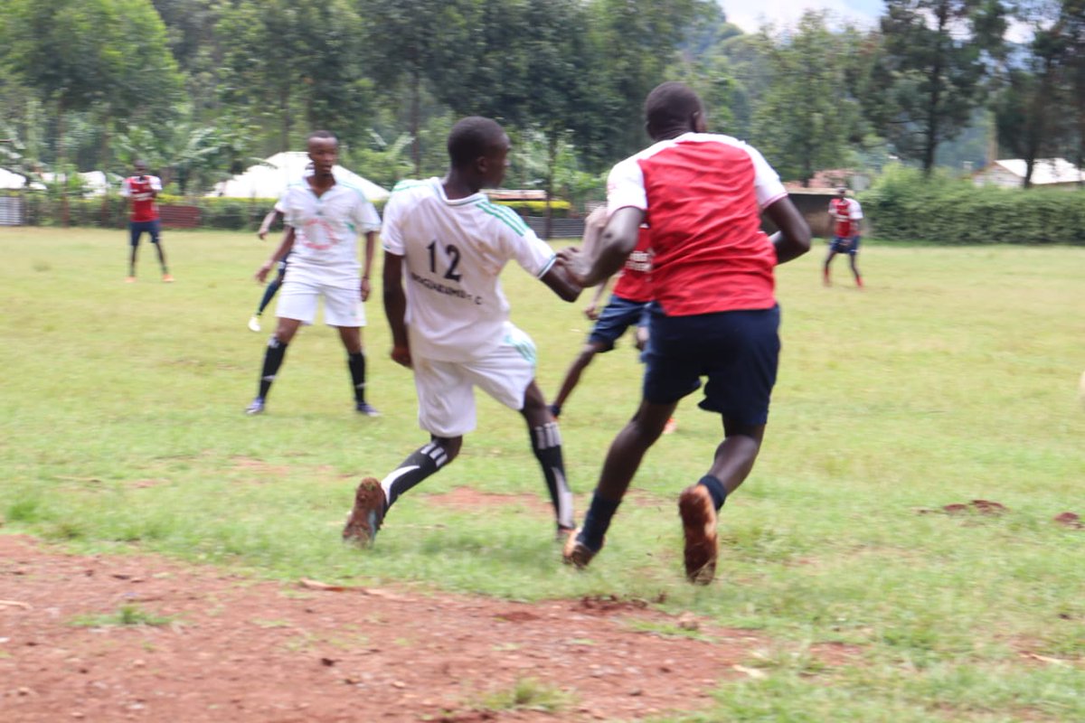 borders_kenya's tweet photo. We always appreciating our senior #team for the great #work that they do in the Kisii county league.

Playing as we learn is our motto 
We lost our today's game against Bogiakumu 0:1.

@kit4kenya @kit4kenya1 https://t.co/uIheCFC8Mv