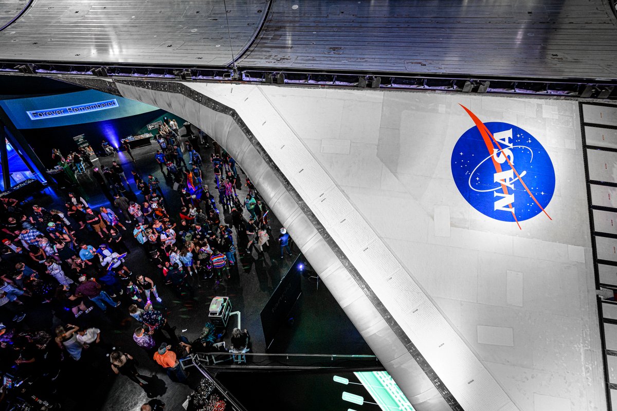 johnkrausphotos's tweet photo. Yuri's Night at KSC was a blast! So appreciative of all those who said hello and had kind words to share. A bit surreal, honestly, but very heartwarming. Thank you all for following along with my work!

See and download more photos from last night: https://t.co/598ygS0z7s https://t.co/EMUCACSdvz