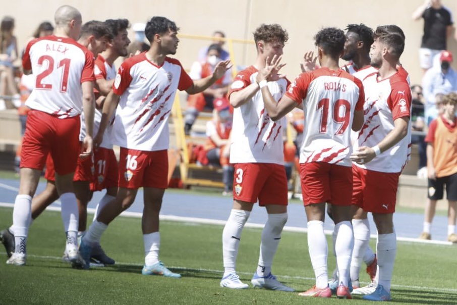 ¡Somos de play-off! 💪🔴⚪️

Nuestra victoria y la derrota del Torredonjimeno nos dan el billete para disputar la promoción en Estepona.

⚽️ Las eliminatorias son a partido único y empiezan el 7 y 8 de mayo.

➡️ bit.ly/36ll4gz

#AcademiaUDA 🦁