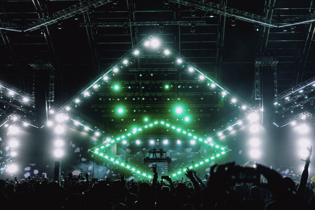 SlanderOfficial's tweet photo. COACHELLA WE ARE STILL SPEECHLESS https://t.co/QB81AQnZLg
