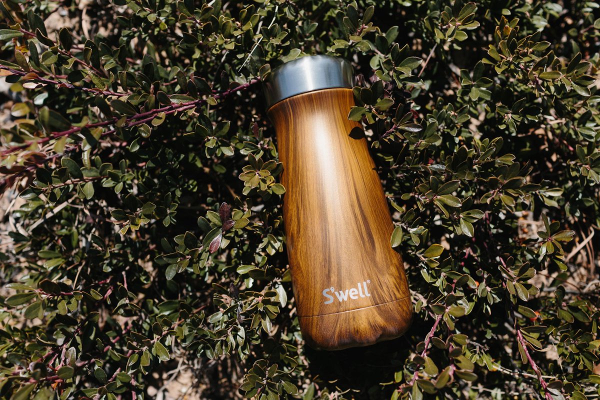 Live every day like it's Earth Day with a reusable bottle! A bottle for you, a bottle for your friend, a bottle for everyone you know! It brings us one step closer to a world with less single-use plastic bottles. Check out our #22DaysofAction Earth Month sale!