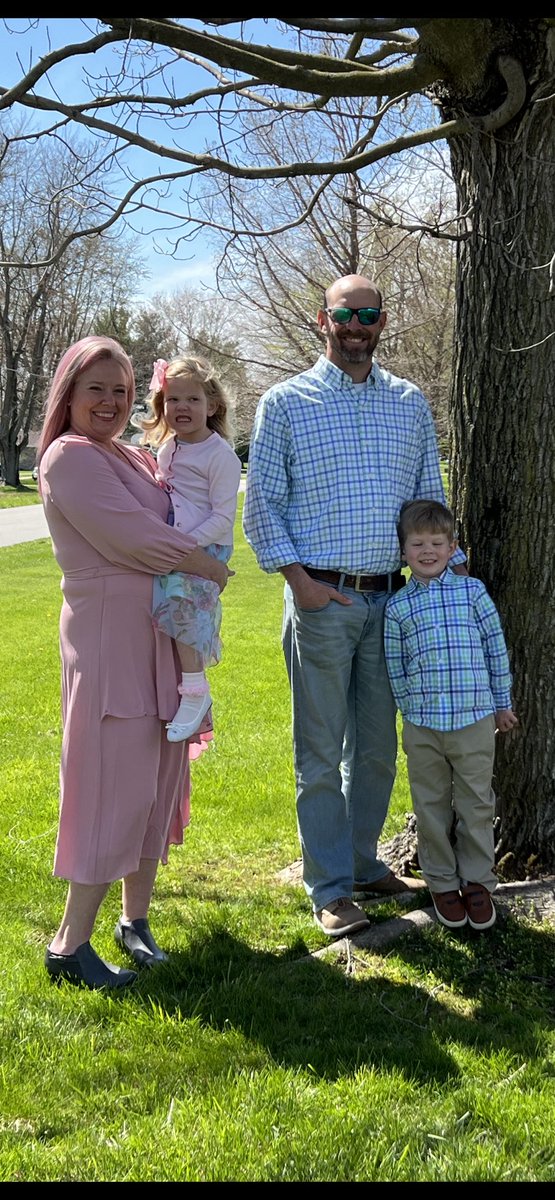 purdueturfy's tweet photo. Another special Easter with lots of memories made!!! #Easter #nap30 https://t.co/mPZc8YxULz