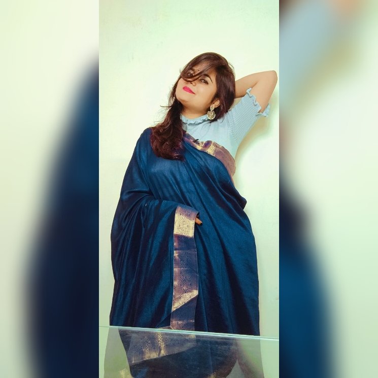 #NewProfilePic

@GarimaLokniti ❤💙❤️