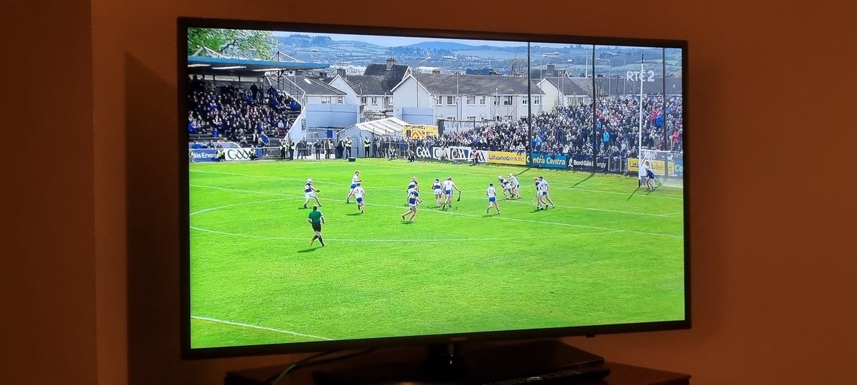 oisinlangan's tweet photo. So nice to watch The Sunday Game from the couch rather than behind it😃 #watVtipp https://t.co/In03SnAw5S