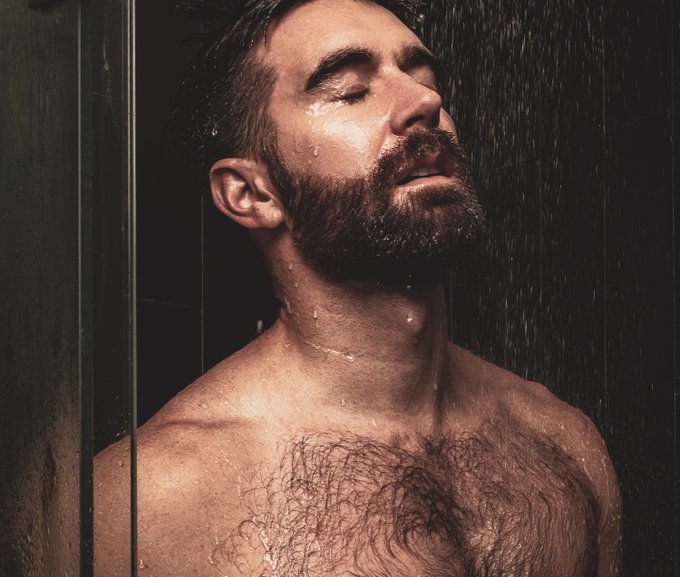 1 pic. Slippery When WET - @TheOnlyWoodyFox by @PaulJamnicky  Full series on https://t.co/GiK6hulLCm