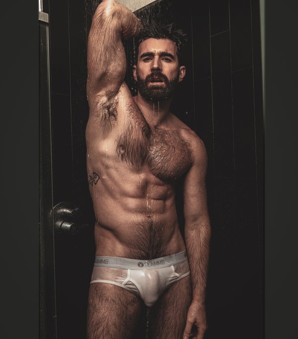 2 pic. Slippery When WET - @TheOnlyWoodyFox by @PaulJamnicky  Full series on https://t.co/GiK6hulLCm
