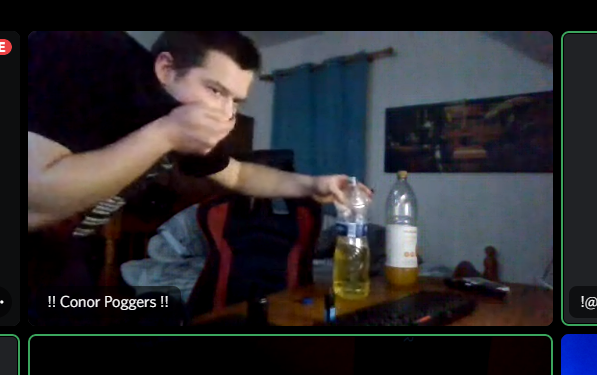 TheOGVolnog's tweet photo. My night in 3 pictures @FattyBepis #sexfactor https://t.co/NyvJYPM4nM