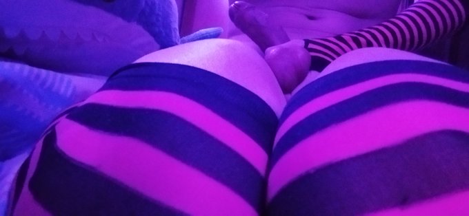 2 pic. Sit on my thick thighs...
#Femboy #Legs #Lewd #Cute #Kinky #Porn #Balls #Girly #NSFWtwt #Cock