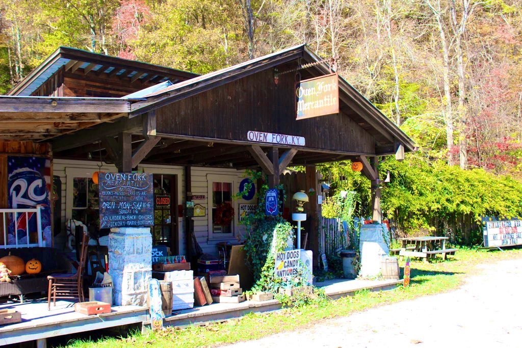 courthall08's tweet photo. #RealAppalachia #Pinemountain https://t.co/P2xn9yMLWD