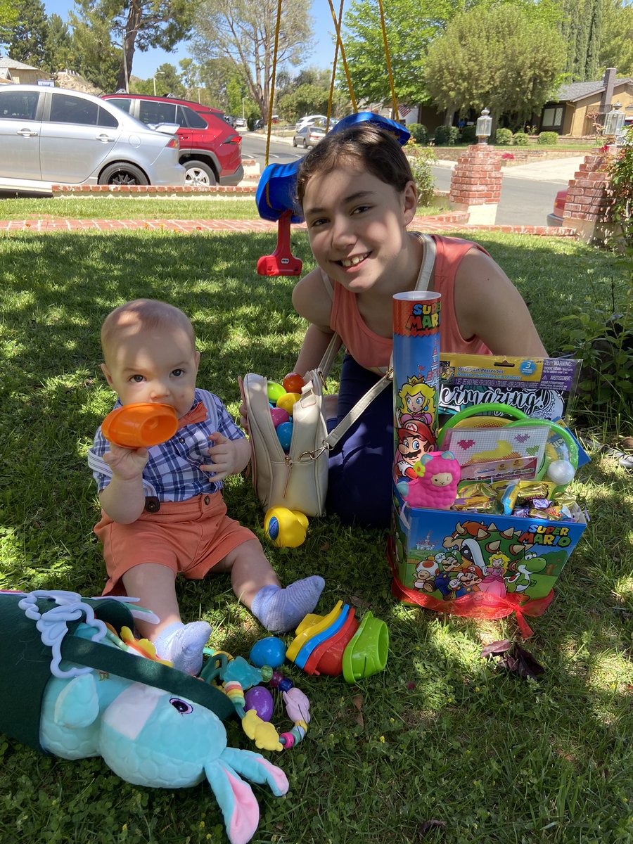 sweetkisses_143's tweet photo. He is risen! Happy Easter from my beautiful little family to yours! 💜🙏🏼 Thank you to our Lord and Savior for dying on the cross so our sins may be forgiven. May your day be blessed and fun!

#Easter2022 #Easter #EasterSunday #HeIsRisen #HeIsRisenIndeed #1stEaster https://t.co/lxrgOlNDZs
