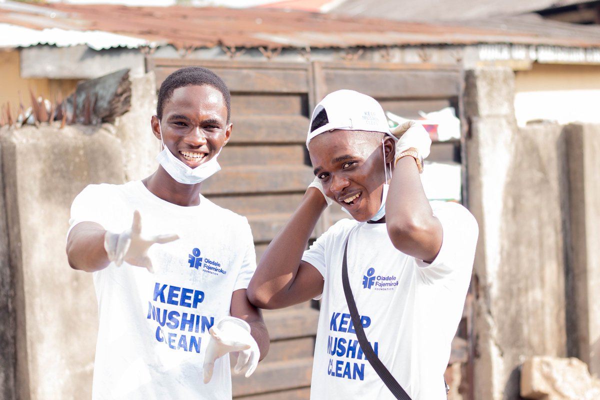 dammyboy121's tweet photo. Pictures from a program that I volunteered for last week 'CLUM 1.0'

#Cleanupmushin #CLUM #Communityservice https://t.co/0BnC2EgZTs