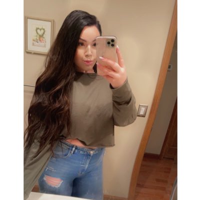 katie_nicolex3's tweet photo. #NewProfilePic https://t.co/mqb3qQ3LgE