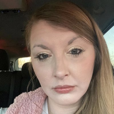 Theamandanicle's tweet photo. #NewProfilePic https://t.co/X4TtUDpycP