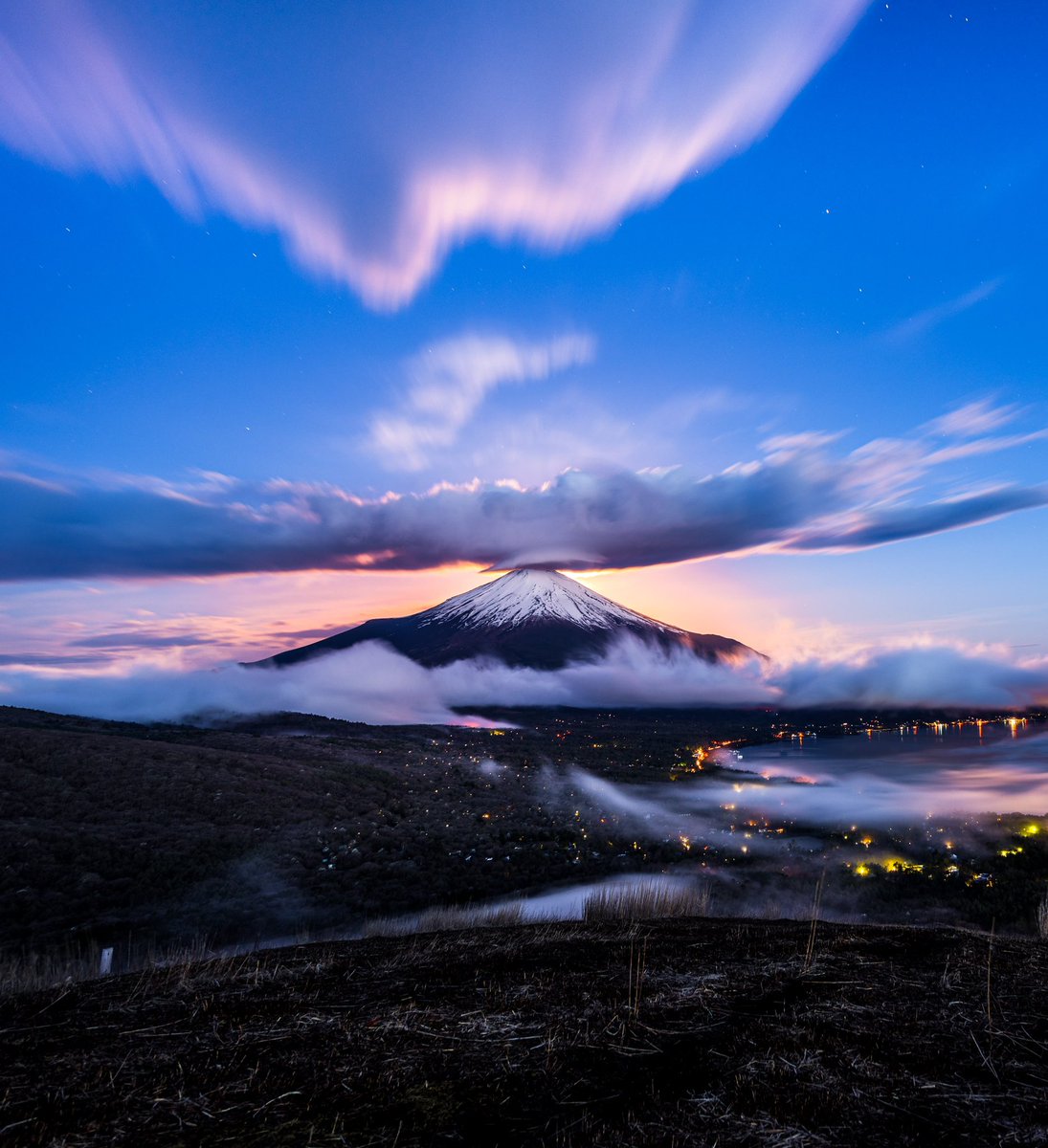 山中湖からの雲と富士山🗻☀️ 未遂