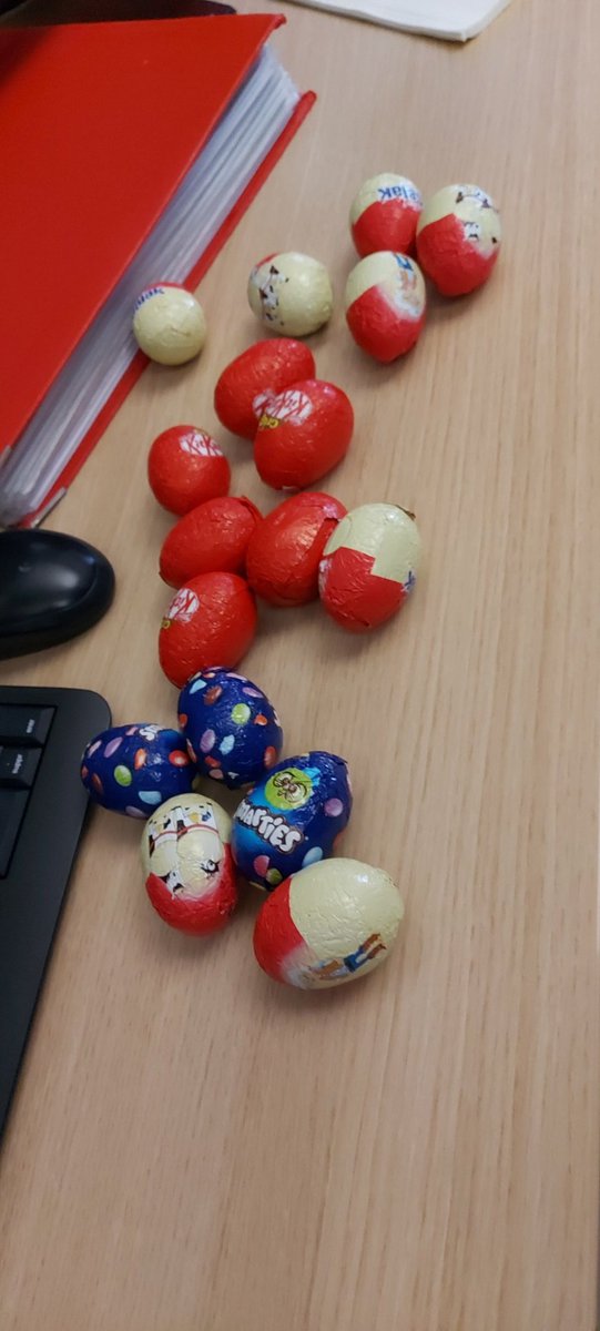 HavetzKarine's tweet photo. Devinez qui nous à ramené un peu de réconfort pendant une prise de poste très intense? #samucentre15 https://t.co/1nGvsRGIfI