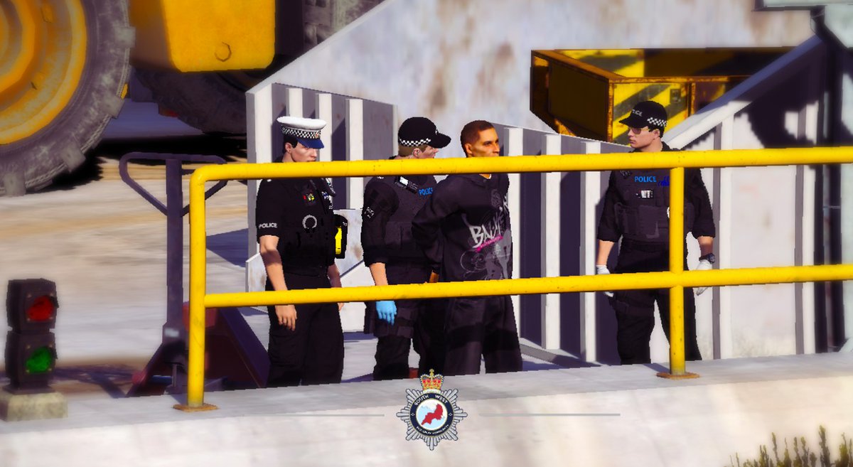 ARG_SWRPC's tweet photo. Heyo! ARU back at it again, look at this photography taken by a few of our personal media team that we've had out with us tonight with protective gear! Look at this! https://t.co/k2Y9gCnnLy