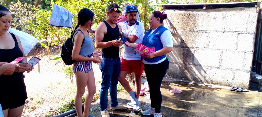 mifamilianic's tweet photo. #SanRafaeldelNorte 
Promovemos la armonía familiar a través de un feliz verano para divertirse, sonreír, compartir, soñar, ser positivo vamos hacer feliz nuestras vacaciones en familia. 
#AmorALaFamilia
#VeranoAmorAlegria https://t.co/xBd3ZaUs0H