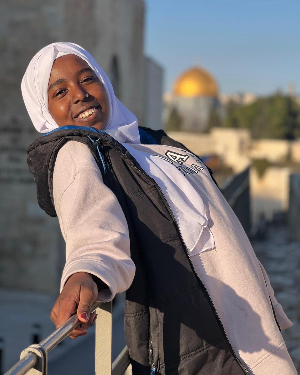 OscarBergamin's tweet image. Hero!✊🏾🇵🇸✊🏾🇵🇸✊🏾🇵🇸✊🏾🇵🇸 Nisreen Salem; Muslim, female, Palestinian! "It wasn't until I started reading books and learning about the history of Afro-Palestinians that I started to gain in confidence and learnt to love myself and my culture."
middleeastmonitor.com/20220417-afro-…