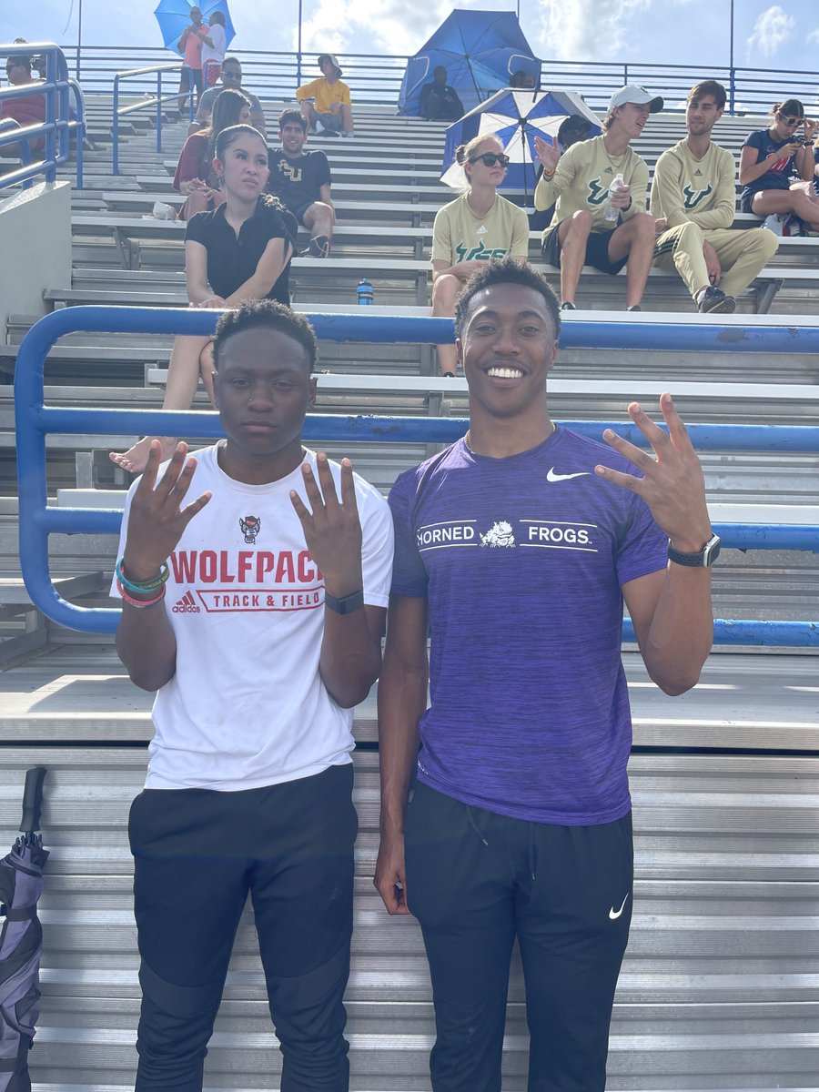 Two of the best hurdlers to ever compete for ⁦@WestlakeTFXC! ⁩ ⁦@raiiney⁩ ⁦@jump_CAM⁩ … it’s good to see them catching up at a track meet