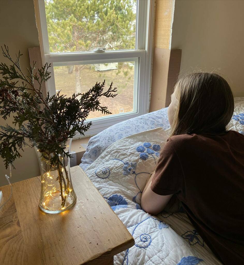 SandowFarm's tweet photo. Happy Easter 🐣
.
.
.
.
#mycbcnb #tinyhomes #cabin #newbrunswick #homesteading #nature #offgridlifestyle #winter #wintercabin #getaway #friends #tinyhouse #cabinlife #cabin #cabinintheorchard #offgridcabin #diycabin #diybuild #cabinbuilders #tinyhom… https://t.co/YDg8KLdkk5 https://t.co/QtCtEgNAaa