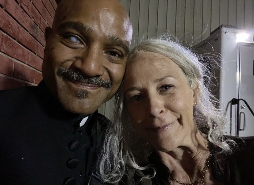 CarolSimps_AMC's tweet photo. Today’s character simp of the week goes to the actor that plays Gabriel! Thank you Seth Gilliam for always providing us with the most amazing mel/carol photos! Between simping on insta and simping on set, we are proud to have Seth as part of the #carolsimpsquad
#simpsundays 🌸 https://t.co/cZsDJVFltg
