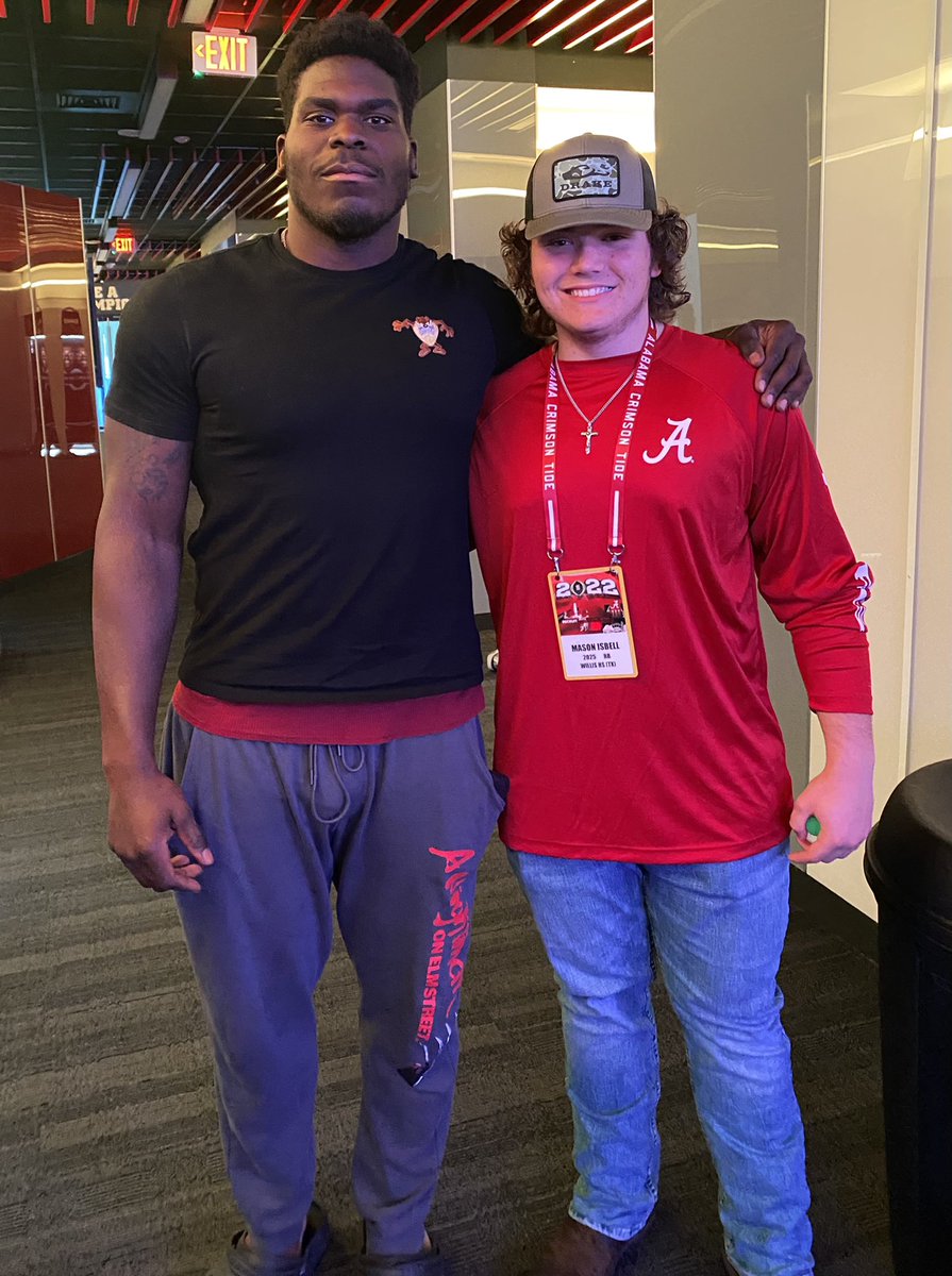 It was a pleasure meeting you <a href="/jaeden_kings/">Jaeden Roberts</a>! Shared some very helpful and valuable info with me this weekend! Wish you all the best for the rest of the season! <a href="/AaronSuttles/">Aaron Suttles</a> <a href="/JosephAHastings/">Joseph Hastings III</a> <a href="/BAMACoachG/">Robert Gillespie</a> <a href="/AlabamaFTBL/">Alabama Football</a> <a href="/RecruitWillis_/">#RecruitWillis</a> <a href="/DerekLagway/">LAG ✞</a> <a href="/Coach__fitz/">Brian Fitzgerald</a>
