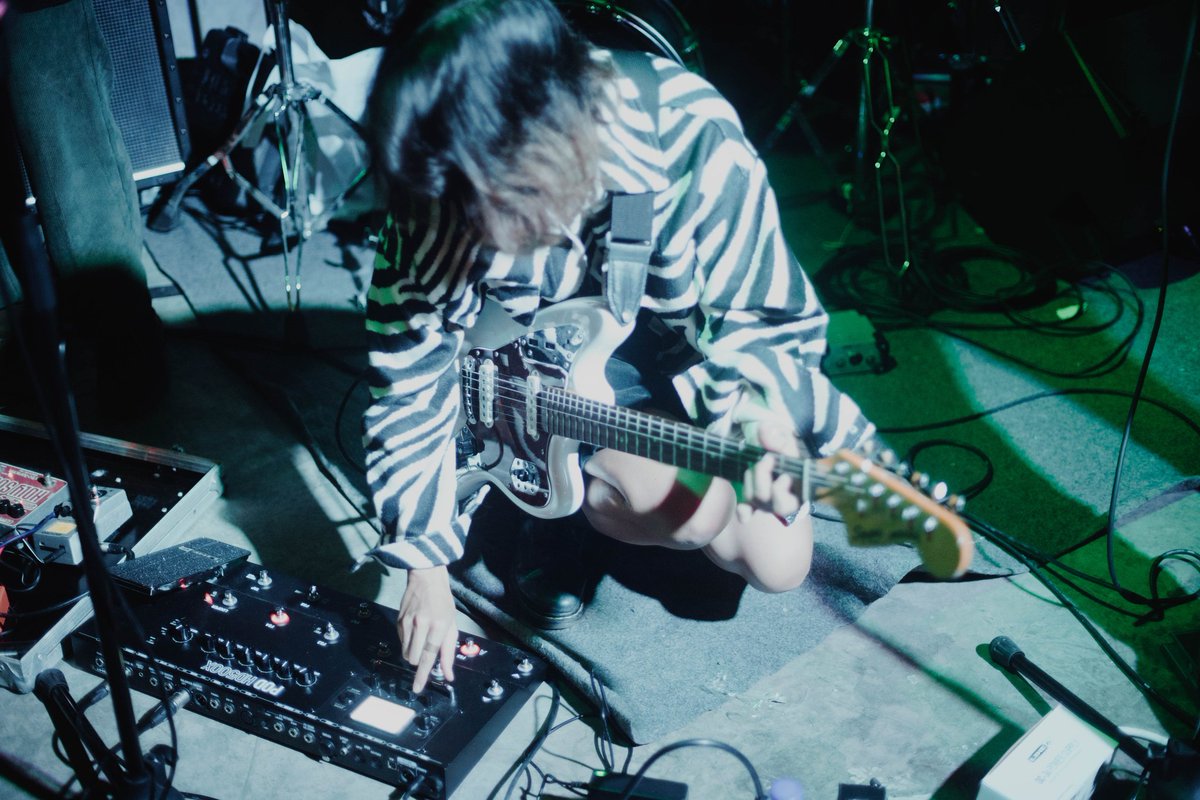 divecollate's tweet photo. #latepost
@KolibriRekords #internetfwendz11 goes to Bali at #hoogabali with #glyphtalk @sourmilkclub & @milledenials cruising the wall of sounds.
📸 @paytergyr 💜🌼🏝️
#divecollate #shoegaze #dreampop #bali #anoarecords #kolibrirecords https://t.co/vlza13qIIh