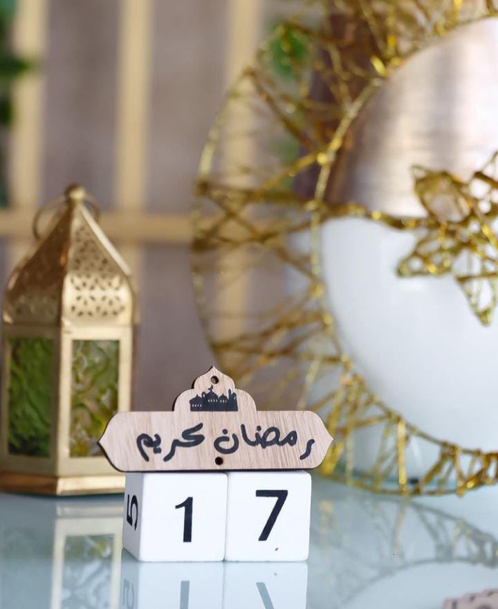 naif_alsubaie14's tweet photo. ١٧ | #رمضان  ١٤٤٣ هـ
اللهم إننا نرفع حاجاتنا إليك، متوكلين عليك لأننا نؤمن بأن خزائن الكون في يديك 
اللهم هوّن علينا الصّعاب، ويسّر لنا الأسباب واجعلنا من أهل الدعاء المستجاب
اللّهم إنّا نعوذُ بك من قهرٍ يُؤلمُنا، ومِن همٍ يُحزنُنا ومن فِكرٍ يُقلقُنا، وارزقنا وأنت خير الرازقين 🤲🏼 https://t.co/sHkV0bMdmt